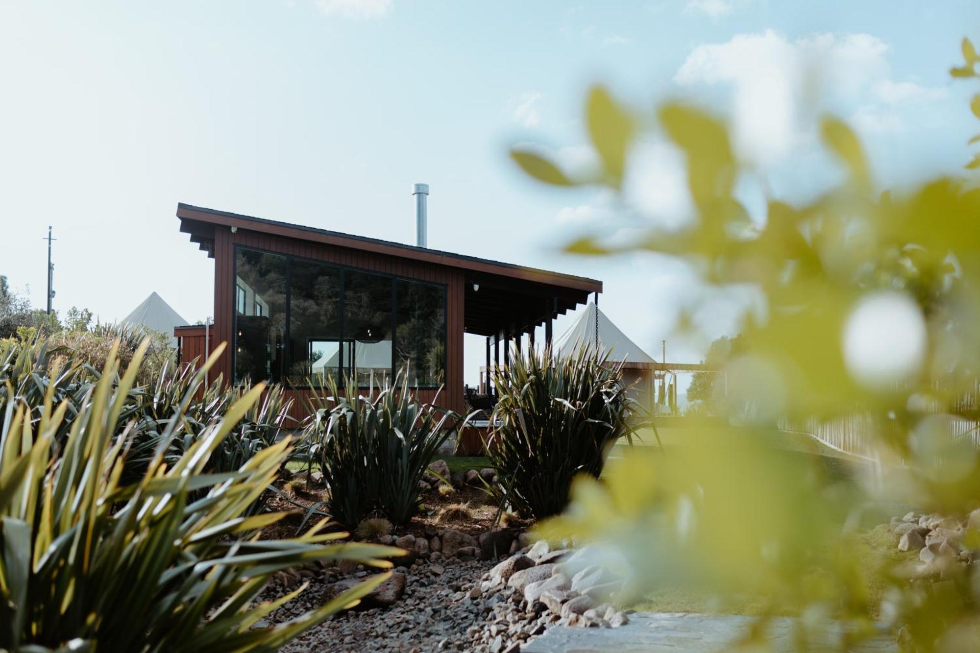 Te Whaanga Retreat & Spa Raglan Exterior foto