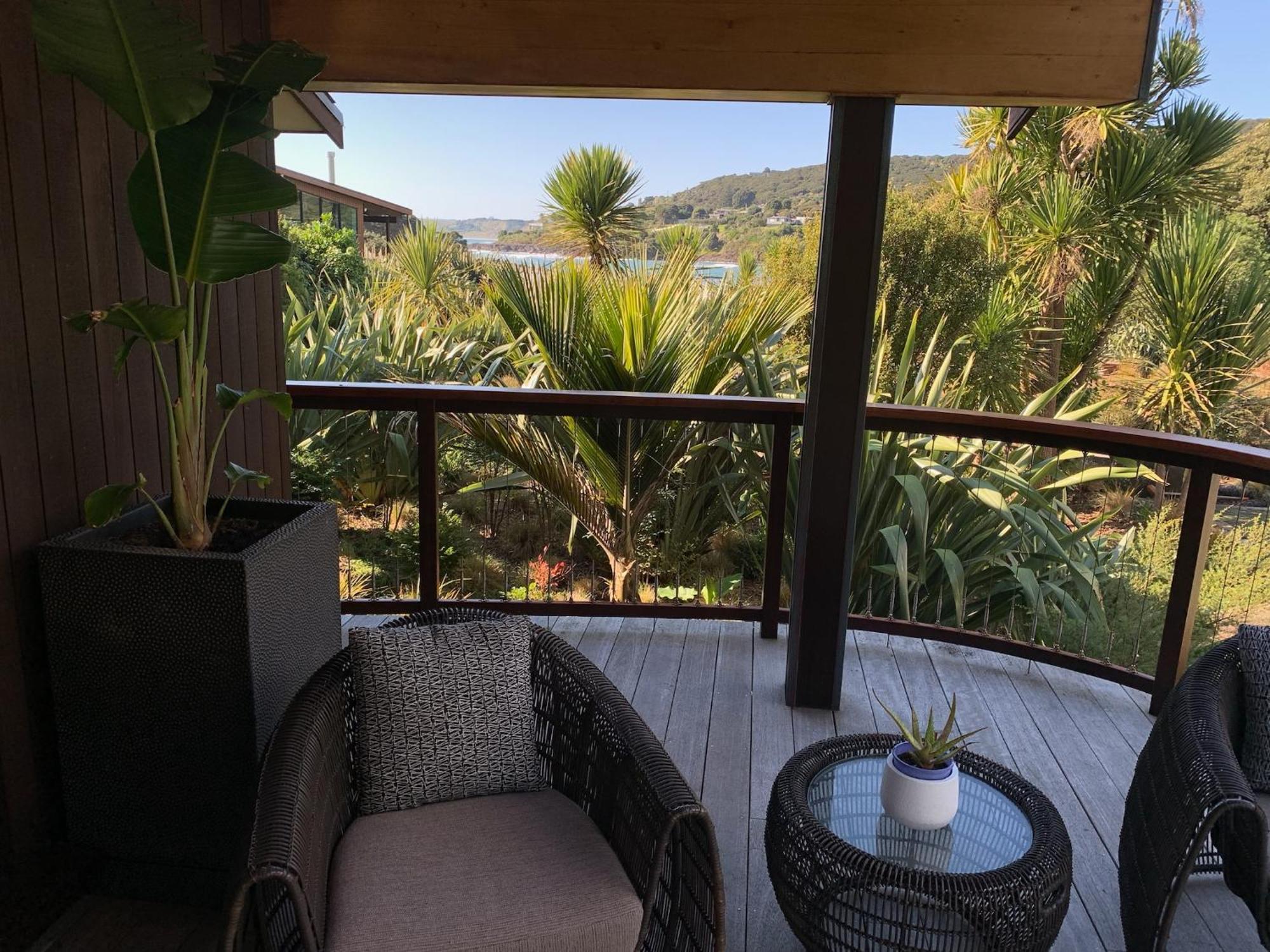 Te Whaanga Retreat & Spa Raglan Exterior foto