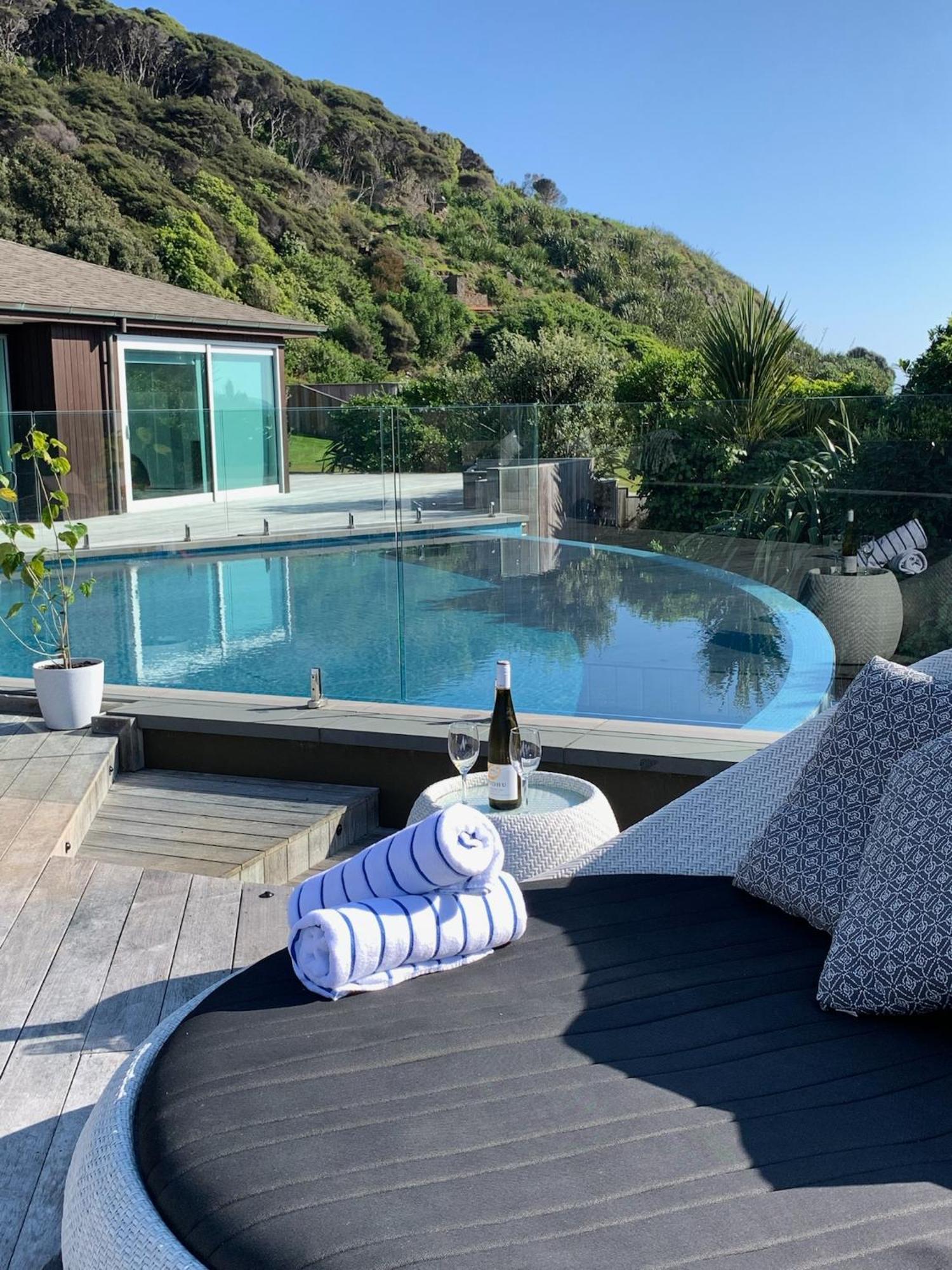 Te Whaanga Retreat & Spa Raglan Exterior foto